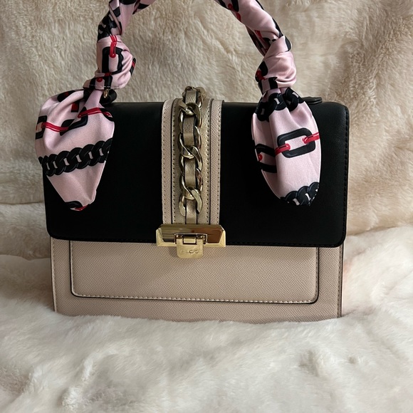 Also Glen Satchel New Condition Handbag with Strap Top Handle purse - Picture 1 of 7